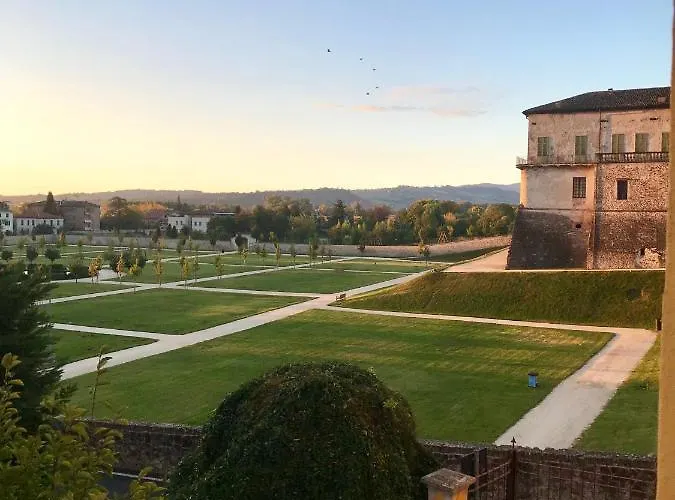 Vista Rocca * Sala Baganza